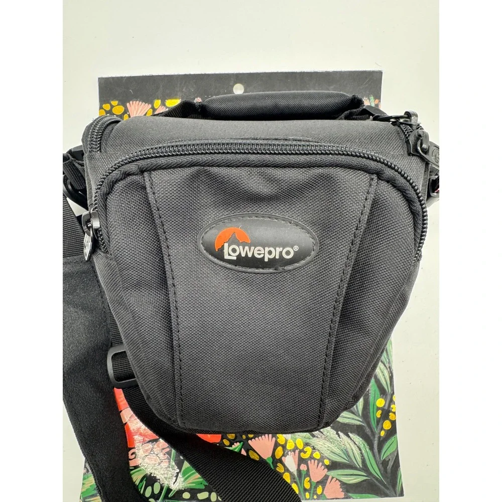 Canon EOS Rebel 2000 35mm Film SLR Camera with 28-90mm Lens and Lowepro Bag
